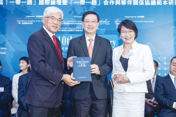 6538245de4b01c8f78283ff8