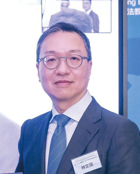 6538245be4b01c8f78283fec